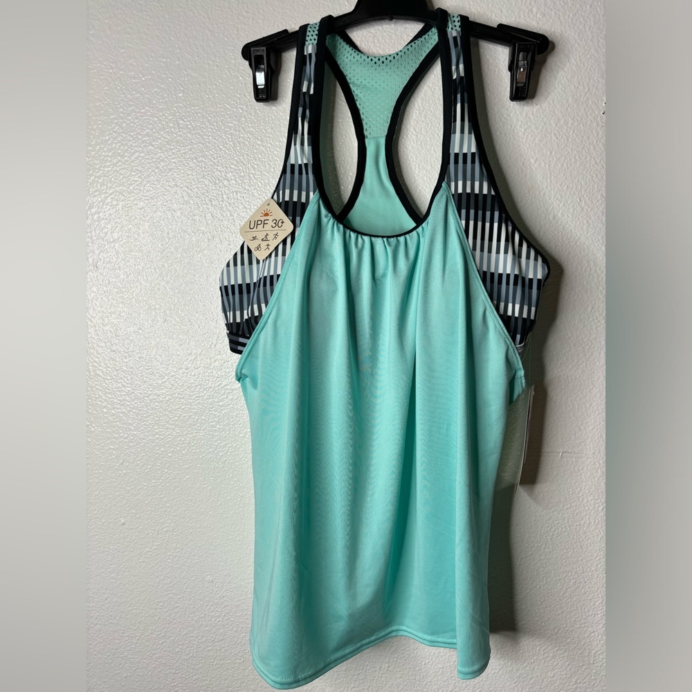 ZeroXposur Black and White Swim Top Tankini NWT Retail $54